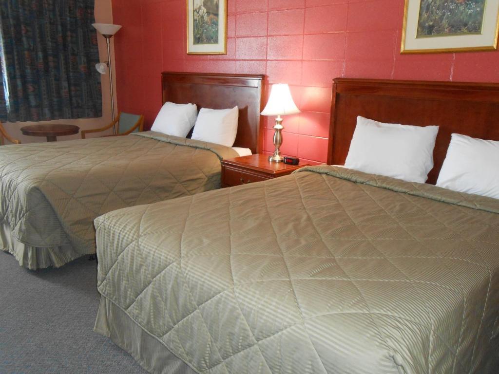 Aquarius Motel Perth Room photo